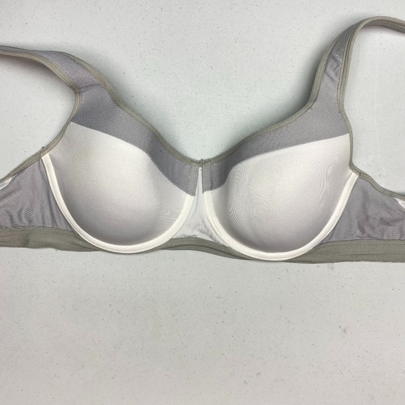 Athletic Works WHT GREY. Sports, 36D. *P1053 - Picture 1 of 7